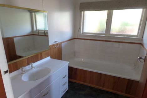 Photo of property in 249 Memorial Avenue, Burnside, Christchurch, 8053
