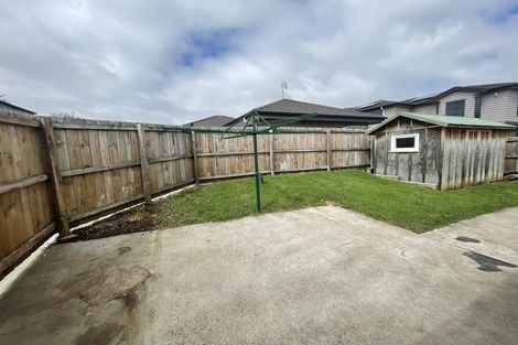 Photo of property in 28 Landon Avenue, Mangere East, Auckland, 2024