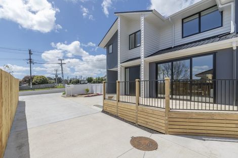 Photo of property in 30c Russell Road, Manurewa, Auckland, 2102
