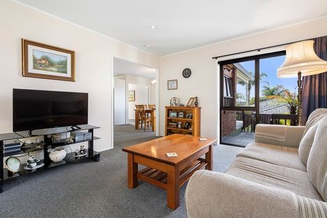 Photo of property in 1 Saint Andrews Place, Te Kamo, Whangarei, 0112