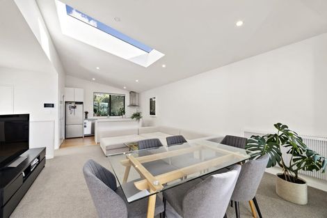 Photo of property in 18u2 Oriental Terrace, Oriental Bay, Wellington, 6011