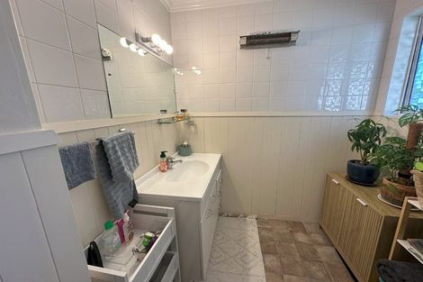 Photo of property in 8 Campion Road, Waikanae Beach, Waikanae, 5036