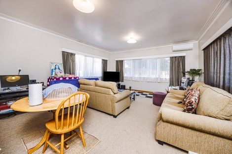 Photo of property in 1-2/144 Kolmar Road, Papatoetoe, Auckland, 2025
