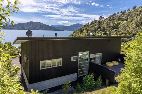 Photo of property in 2793 Grove Arm, Whenuanui Bay, Picton, 7281