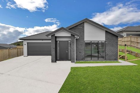 Photo of property in 9 Dolcetto Place, Pokeno, 2402
