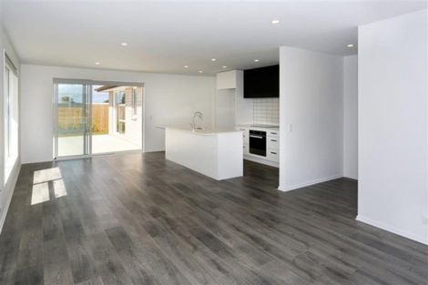 Photo of property in 18 Olivia Road, Pukekohe, 2120