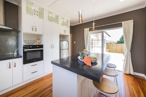 Photo of property in 170 Maxwells Line, Awapuni, Palmerston North, 4412