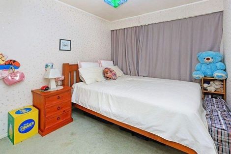 Photo of property in 3/2 Birdwood Avenue, Papatoetoe, Auckland, 2025