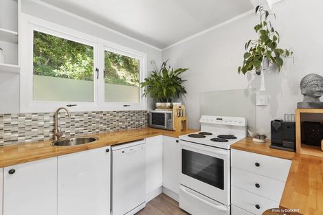 Photo of property in 5/27 South Karori Road, Karori, Wellington, 6012