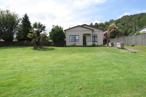 Photo of property in 28 Munson Street, Reefton, 7830