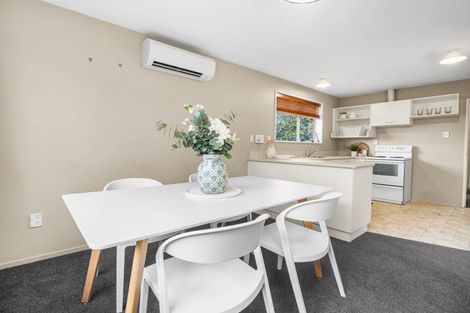 Photo of property in 2/27 Oakhampton Street, Hornby, Christchurch, 8042