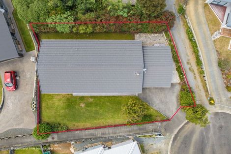 Photo of property in 10 Frangipani Street, Cable Bay, 0420