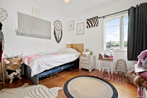 Photo of property in 22 Mellsop Avenue, Waiuku, 2123