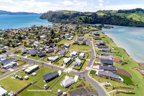 Photo of property in 43 Longreach Drive, Cooks Beach, Whitianga, 3591