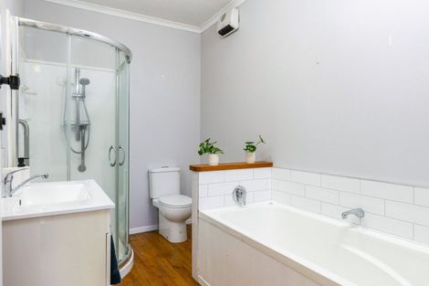 Photo of property in 4 Carvell Street, Blenheim, 7201