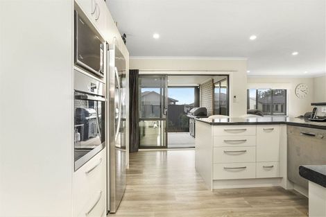 Photo of property in 11 Stan Heather Drive, Glenview, Hamilton, 3206