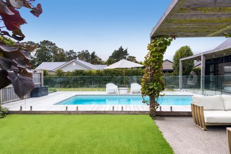 Photo of property in 20 Orchard Road, Greytown, 5712