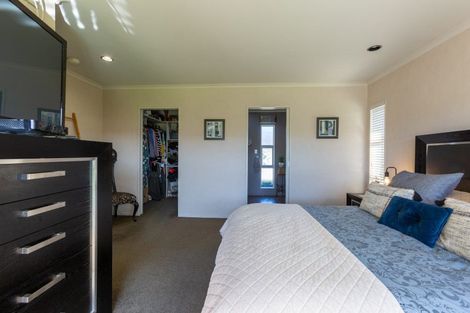 Photo of property in 132 Guy Street, Dannevirke, 4930