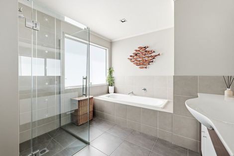 Photo of property in 23 Tay Street, Mount Maunganui, 3116
