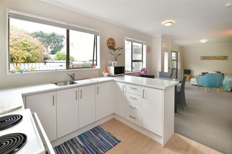 Photo of property in 2/438 Hibiscus Coast Highway, Orewa, 0931