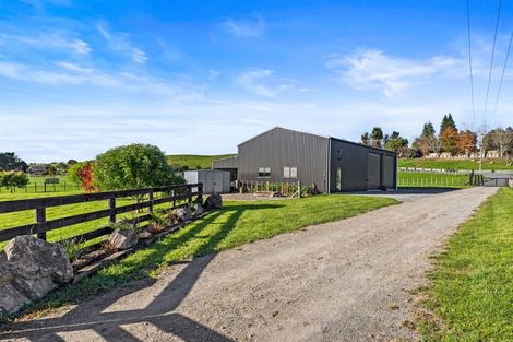 Photo of property in 10 Taumata Road, Pyes Pa, Tauranga, 3173