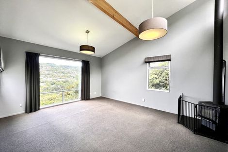 Photo of property in 59 Chartwell Drive, Crofton Downs, Wellington, 6035