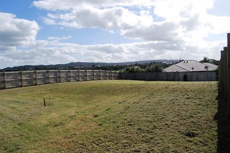 Photo of property in 11 Sea Dune Place, Ruakaka, 0116
