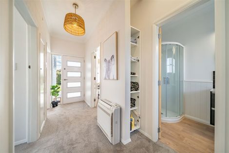 Photo of property in 16 Liverpool Street, Trentham, Upper Hutt, 5018