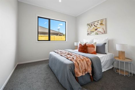 Photo of property in 48u3 Heath Street, Saint Andrews, Hamilton, 3200