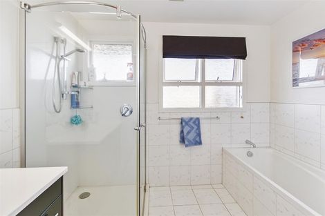 Photo of property in 24 Rugby Street, Waimate, 7924