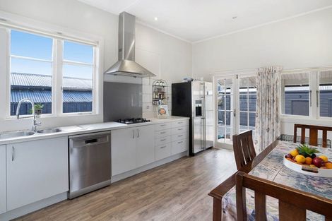 Photo of property in 108 Renall Street, Masterton, 5810
