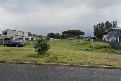 Photo of property in 105 Linton Crescent, Whangamata, 3620