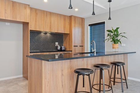 Photo of property in 5 Kate Sheppard Drive, Rolleston, 7615