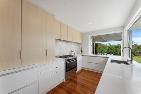 Photo of property in 46 Matipo Road, Te Atatu Peninsula, Auckland, 0610