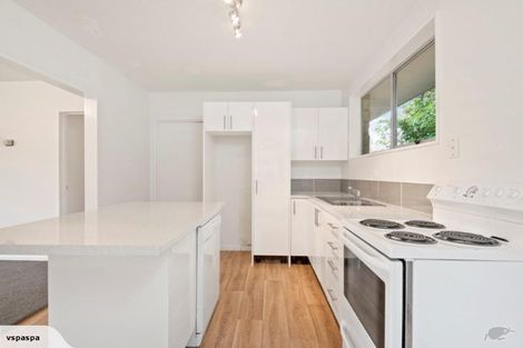Photo of property in 12 Ruddenklau Lane, Bishopdale, Christchurch, 8053