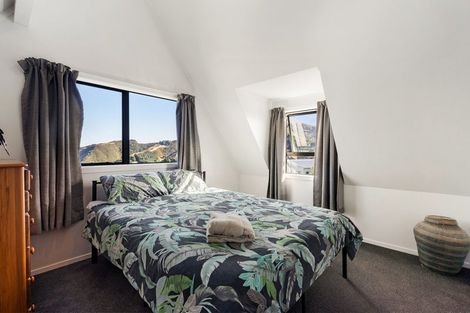 Photo of property in 60 Frobisher Street, Island Bay, Wellington, 6023