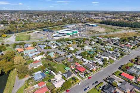 Photo of property in 31 Cridland Street West, Kaiapoi, 7630
