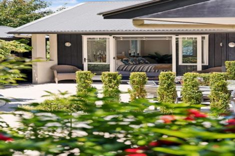 Photo of property in 44 Isobel Road, Greenhithe, Auckland, 0632