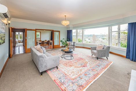 Photo of property in 4 Hillside Terrace, Saint Johns Hill, Whanganui, 4500
