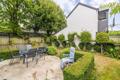 Photo of property in 42 Dover Street, St Albans, Christchurch, 8014