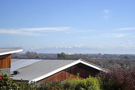 Photo of property in 1/2 Conifer Place, Huntsbury, Christchurch, 8022