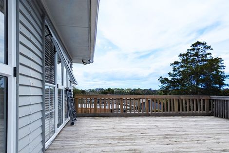 Photo of property in 85 Verbena Road, Birkdale, Auckland, 0626