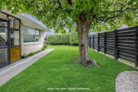 Photo of property in 2/306 Southland Road, Hastings, 4122