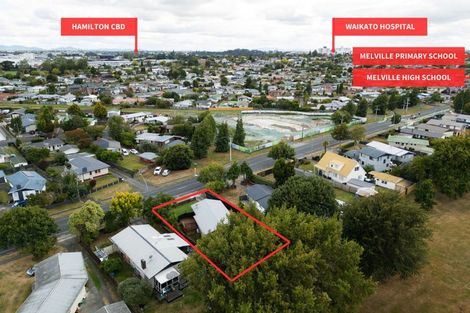 Photo of property in 103 Collins Road, Melville, Hamilton, 3206