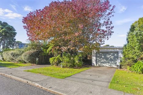 Photo of property in 1/52 Matatua Road, Raumati Beach, Paraparaumu, 5032