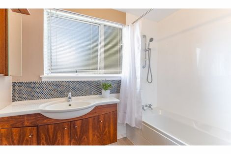 Photo of property in 2 Lomond Place, Woolston, Christchurch, 8062