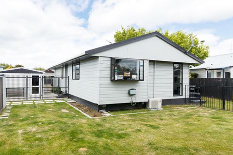 Photo of property in 6 Mercury Street, Milson, Palmerston North, 4414