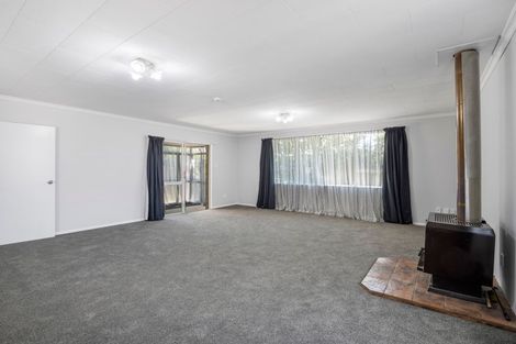 Photo of property in 37 Awamoa Road, Holmes Hill, Oamaru, 9401