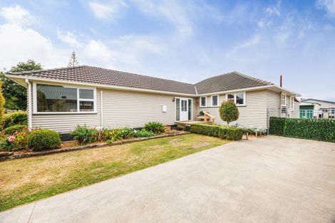 Photo of property in 19 Seddon Street, Takaro, Palmerston North, 4412
