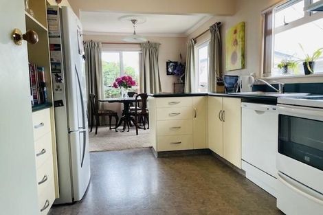 Photo of property in 146 Gloucester Street, Taradale, Napier, 4112